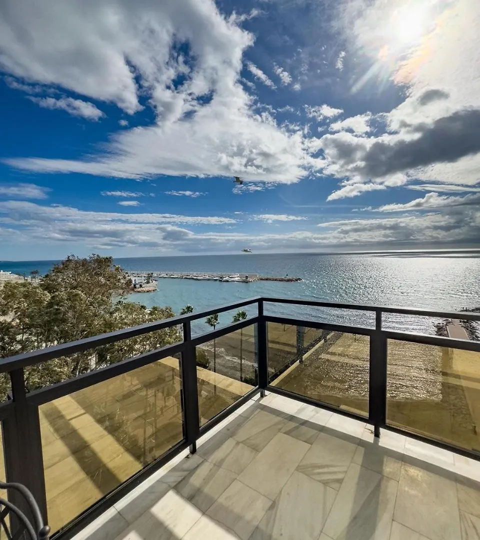 Skol 617 Beachfront Two-Bedrooms Duplex With Sea Views Марбелья